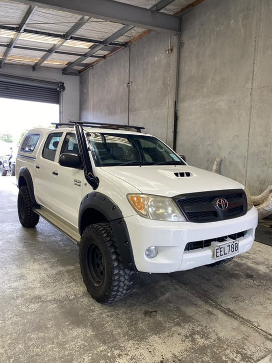 Ninez Fab N70 Toyota Hilux Stainless Steel Snorkel (short entry)