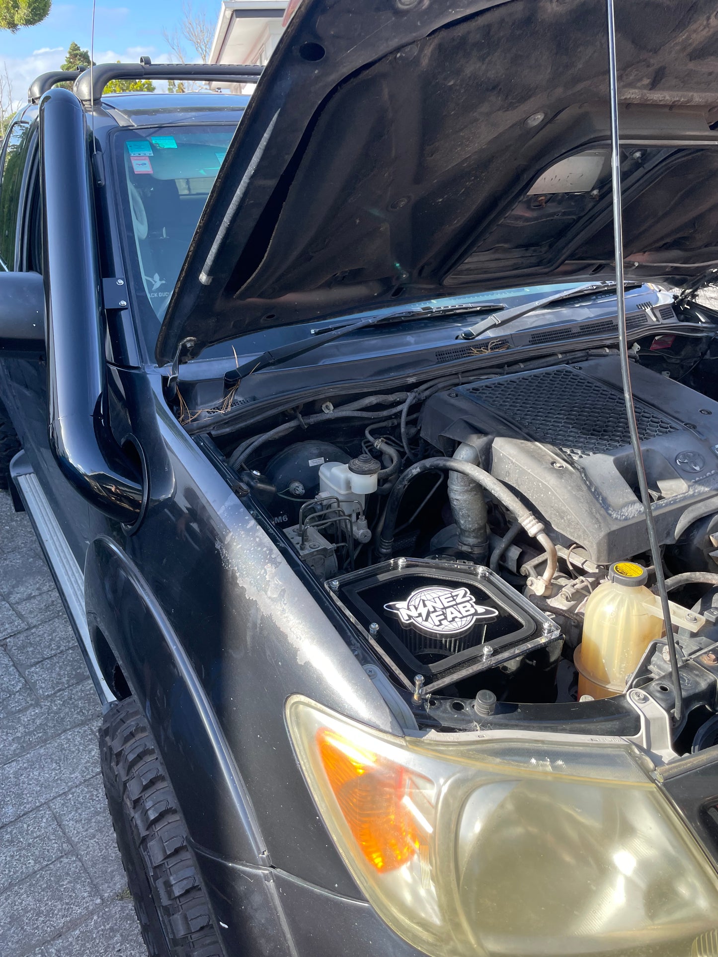 Ninez Fab N70 Toyota Hilux Airbox system